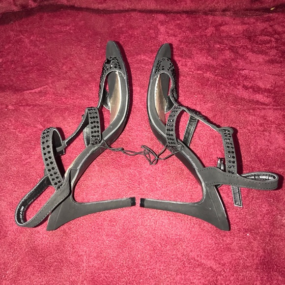 Madeline Stuart strappy gem evening shoes - Picture 5 of 8